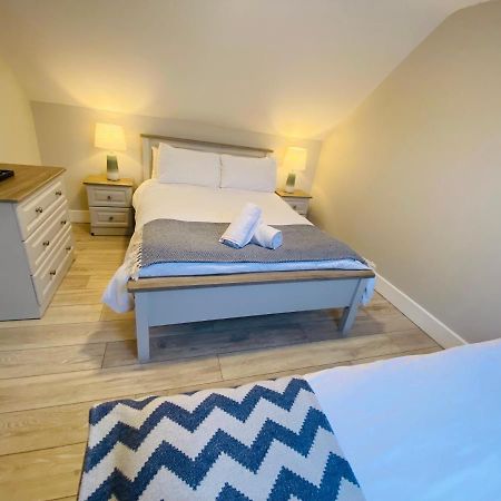 Beside The Sea & Minutes From Cliffs-Clahane Shore Lodge Liscannor Ngoại thất bức ảnh